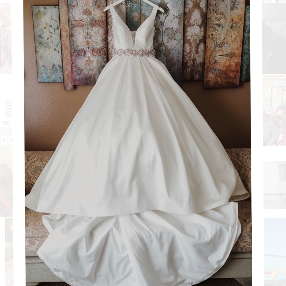 Pronovias wedding dress